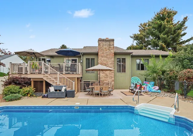 Photo 3 of Single family home for sale at 125 Jacaranda Dr, Battle Creek, MI 49015 | MLS# 64026054142 | Listing updated on 2026-10-12
