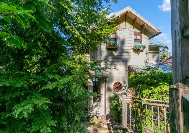 Photo 1 of Single family home for sale at 20944 Watson Rd, White Pigeon, MI 49099 | MLS# 68026054146 | Listing updated on 2026-10-15
