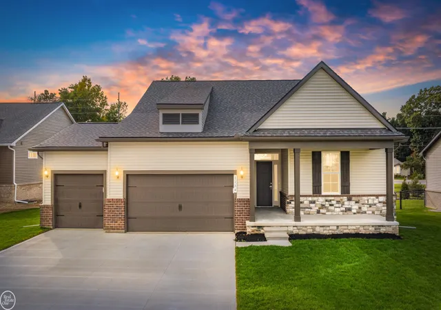 Photo 1 of Single family home for sale at 1134 Julian Ct, Waterford, MI 48327 | MLS# 58050224526 | Listing updated on 2026-10-10