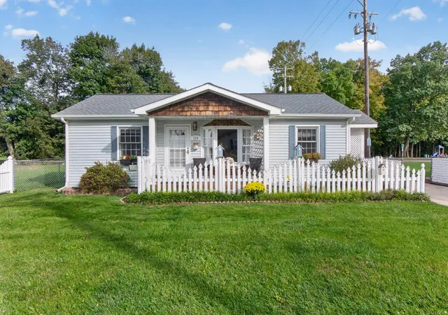 Photo 1 of Single family home for sale at 216 E 3rd Street, Onsted, MI 49265 | MLS# 81026054156 | Listing updated on 2026-10-20