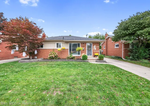 Photo 1 of Single family home for sale at 29428 Shackett Ave, Madison Heights, MI 48071 | MLS# 20261082283 | Listing updated on 2026-10-11