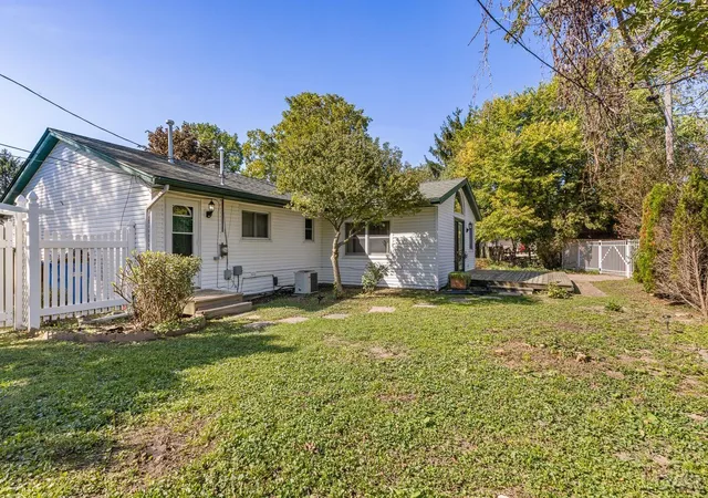 Photo 3 of Single family home for sale at 4318 Wing St, Newport, MI 48166 | MLS# 56050224540 | Listing updated on 2026-10-20