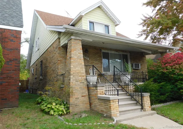 Photo 2 of Multi family home for sale at 15064 Pinehurst St, Detroit, MI 48238 | MLS# 20261082287 | Listing updated on 2026-10-14