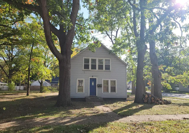 Photo 1 of Sale Pending at 2936 Park St, Muskegon, MI 49444 | MLS# 71026054172 | Listing updated on 2026-10-28