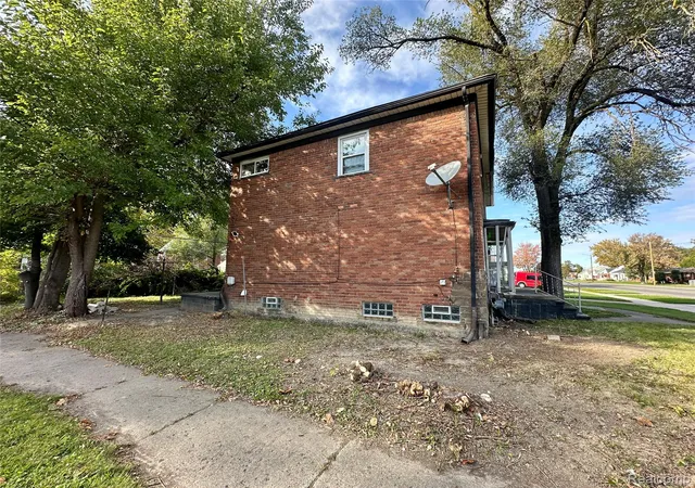 Photo 3 of Single family home for sale at 8201 Wyoming Ave, Detroit, MI 48204 | MLS# 20261082290 | Listing updated on 2026-10-12