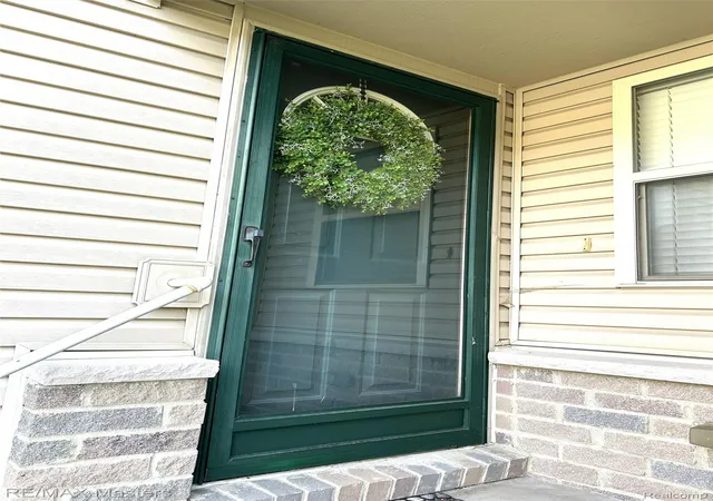 Photo 3 of Condo for sale at 17410 N Lucille Cir, New Boston, MI 48164 | MLS# 20261082297 | Listing updated on 2026-10-16