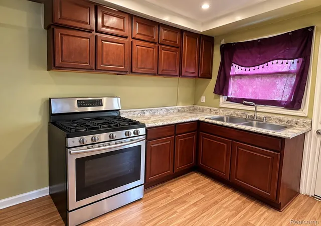 Photo 4 of Multi family home for sale at 8201-8209 Wyoming Ave, Detroit, MI 48204 | MLS# 20261082299 | Listing updated on 2026-10-12