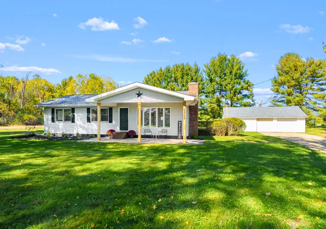 Single family home for sale at 23754 County Rd 375, Mattawan, MI 49071 | MLS# 66026054184