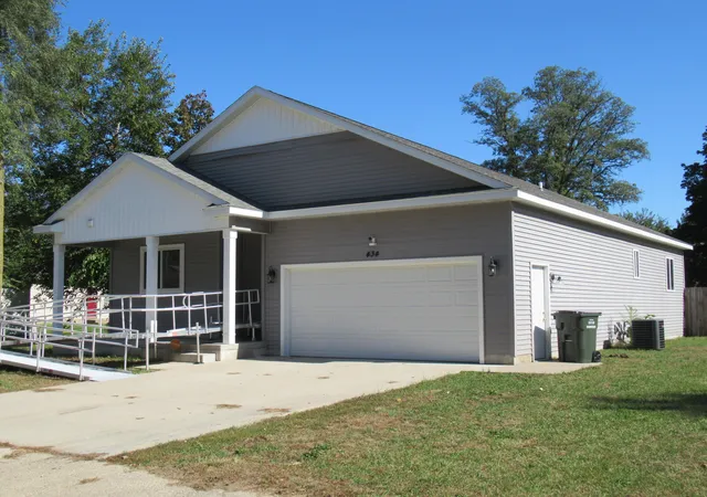 Photo 14 of Single family home for sale at 434 Abbey St, Muskegon, MI 49442 | MLS# 65026054194 | Listing updated on 2026-10-22