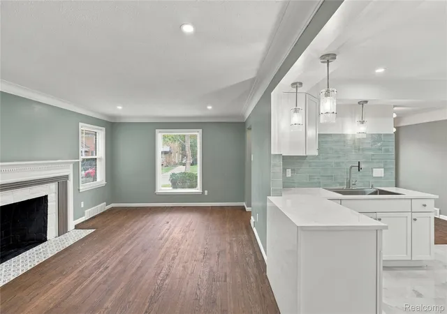 Photo 3 of Single family home for sale at 15473 Ferguson St, Detroit, MI 48227 | MLS# 20261082348 | Listing updated on 2026-10-15