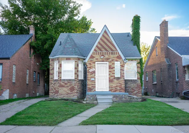 Photo 1 of Single family home for sale at 20447 Irvington St, Highland Park, MI 48203 | MLS# 20261082355 | Listing updated on 2026-10-12