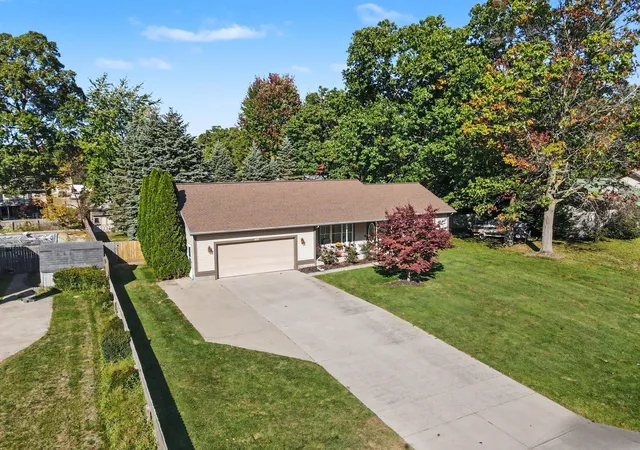 Single family home for sale at 3872 Forest Edge Rd, Muskegon, MI 49442 | MLS# 71026054209