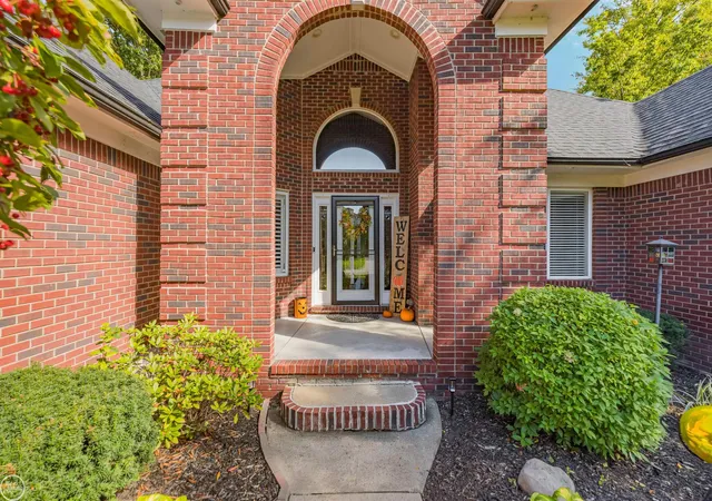 Photo 2 of Single family home for sale at 54108 Black Cherry Ln, Shelby Township, MI 48315 | MLS# 58050224569 | Listing updated on 2026-10-19