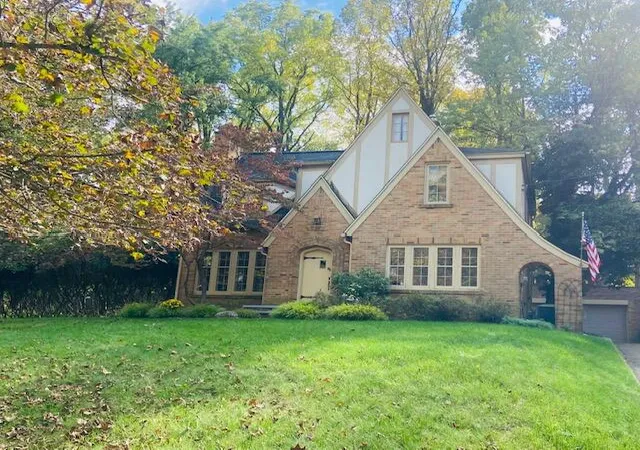Photo 1 of Single family home for sale at 2763 N Bronson Blvd, Kalamazoo, MI 49008 | MLS# 66026054211 | Listing updated on 2026-10-12
