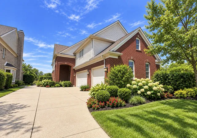 Photo 1 of Sale Pending at 169 Keelson Dr, Detroit, MI 48215 | MLS# 81026054223 | Listing updated on 2026-10-15