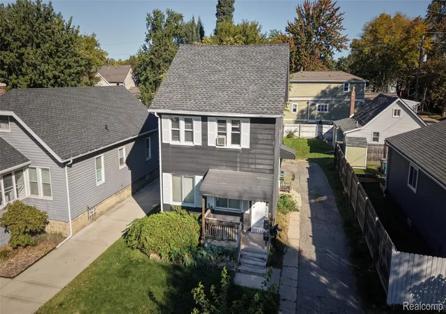 Photo 1 of Single family home for sale at 406 W 12 Mile Rd, Royal Oak, MI 48073 | MLS# 20261082392 | Listing updated on 2026-10-12