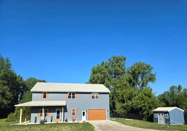 Photo 1 of Single family home for sale at 6785 N Michigan Rd, Saginaw, MI 48604 | MLS# 61050224579 | Listing updated on 2026-10-12