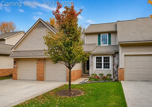 Photo 4 of Condo for sale at 41935 Cantebury Dr, Novi, MI 48377 | MLS# 20261082398 | Listing updated on 2026-10-31