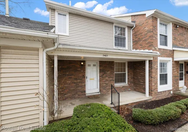 Photo 2 of Condo for sale at 3403 Crooks Rd, Royal Oak, MI 48073 | MLS# 20261082429 | Listing updated on 2026-10-13
