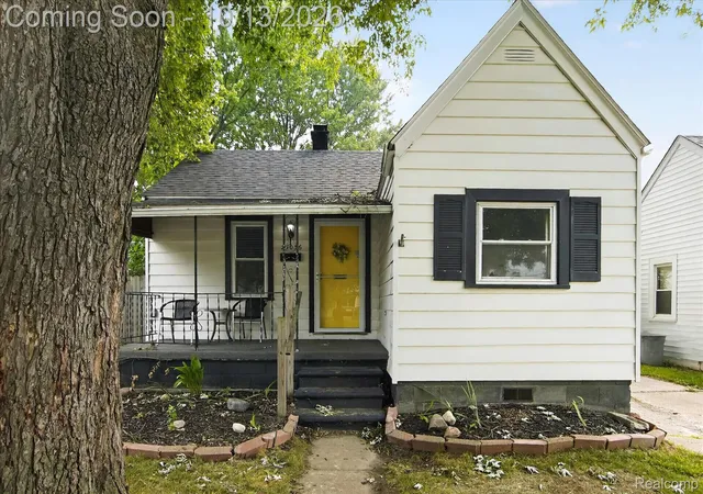 Photo 3 of Single family home for sale at 27036 Townley St, Madison Heights, MI 48071 | MLS# 20261082458 | Listing updated on 2026-10-13