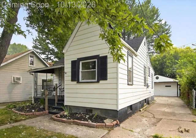 Photo 3 of Single family home for sale at 27036 Townley St, Madison Heights, MI 48071 | MLS# 20261082458 | Listing updated on 2026-10-13