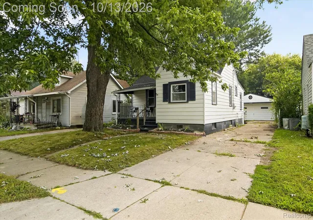 Photo 4 of Single family home for sale at 27036 Townley St, Madison Heights, MI 48071 | MLS# 20261082458 | Listing updated on 2026-10-13