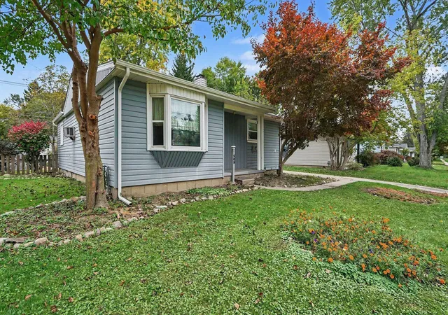 Photo 1 of Single family home for sale at 509 Wilkinson St, Chelsea, MI 48118 | MLS# 81026054253 | Listing updated on 2026-10-12