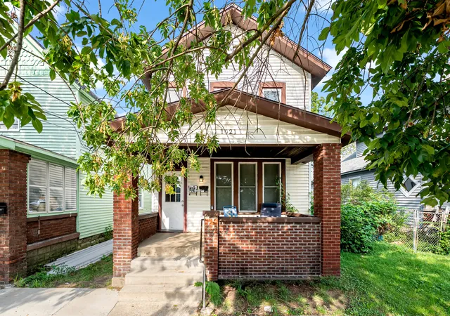Multi family home for sale at 1021 Broadway Ave NW, Grand Rapids, MI 49504 | MLS# 65026054255