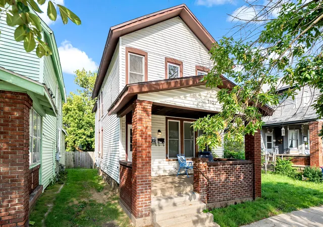 Photo 1 of Multi family home for sale at 1021 Broadway Ave NW, Grand Rapids, MI 49504 | MLS# 65026054255 | Listing updated on 2026-10-20