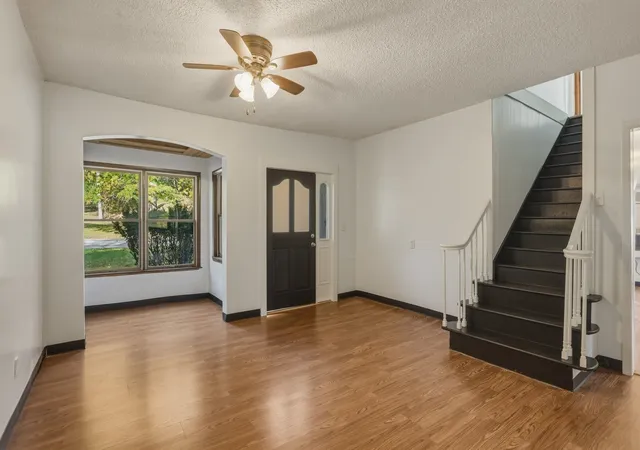 Photo 2 of Single family home for sale at 310 N Main St, Vassar, MI 48768 | MLS# 5050224799 | Listing updated on 2026-10-29