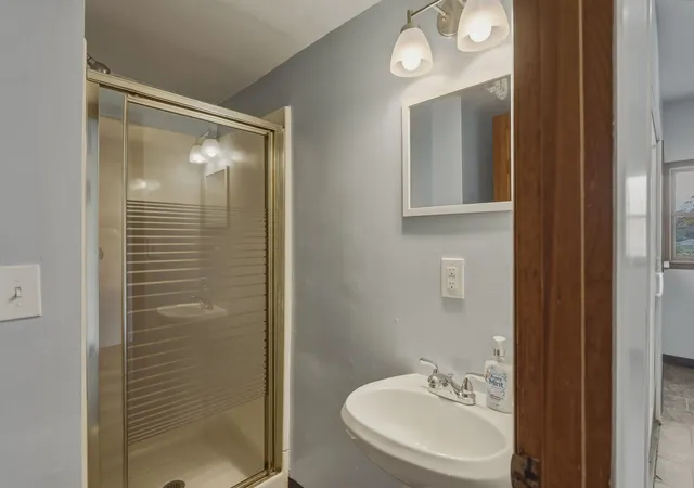 Photo 4 of Single family home for sale at 310 N Main St, Vassar, MI 48768 | MLS# 5050224799 | Listing updated on 2026-10-29