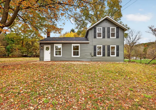 Photo 2 of Single family home for sale at 6811 Kegel Ave SE, Caledonia Township Kent, MI 49302 | MLS# 65026055218 | Listing updated on 2026-10-30
