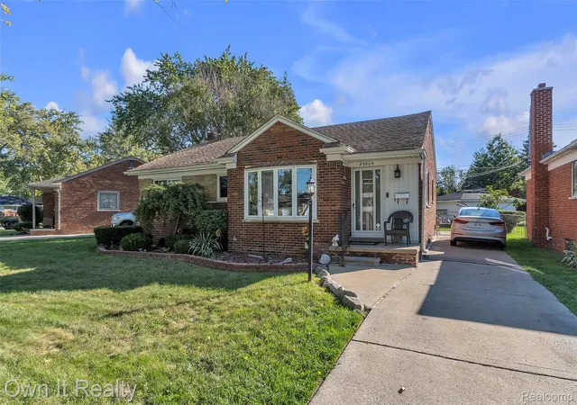 Photo 1 of Sale Pending at 24804 Ridgecroft Ave, Eastpointe, MI 48021 | MLS# 20261084225 | Listing updated on 2026-10-28