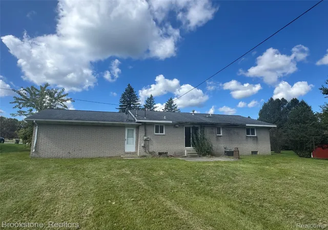 Photo 1 of Sale Pending at 11732 Milford Rd, Holly, MI 48442 | MLS# 20261084243 | Listing updated on 2026-10-27