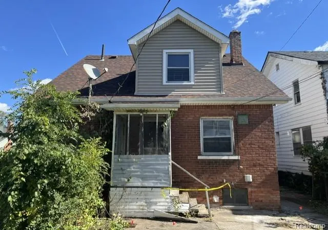 Photo 1 of Sale Pending at 15355 Northlawn St, Detroit, MI 48238 | MLS# 20261084299 | Listing updated on 2026-10-26
