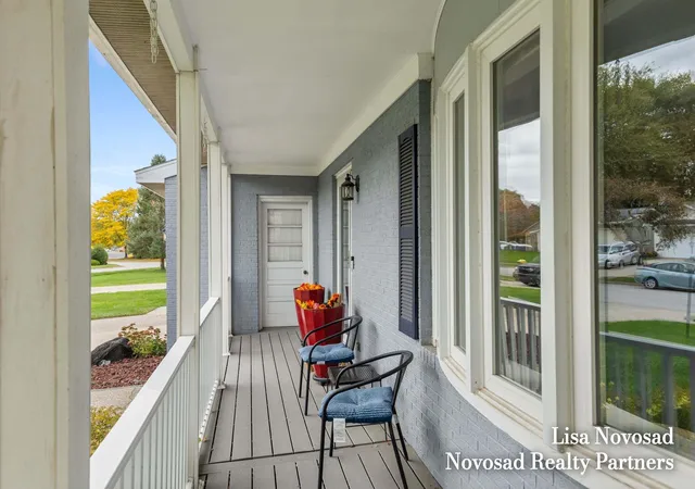 Photo 3 of Single family home for sale at 5390 Londonderry Dr SE, Grand Rapids, MI 49508 | MLS# 65026055459 | Listing updated on 2026-10-28