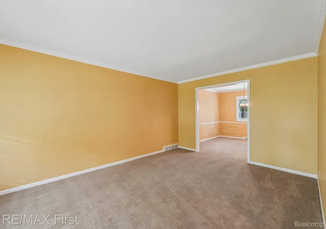 Photo 3 of Single family home for sale at 3232 Essex Dr, Troy, MI 48084 | MLS# 20261084597 | Listing updated on 2026-10-28