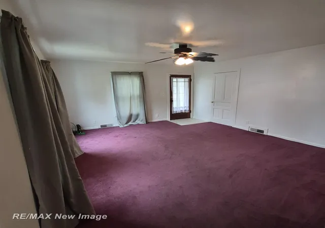 Photo 3 of Single family home for sale at 1441 Maine St, Saginaw, MI 48602 | MLS# 61050225417 | Listing updated on 2026-10-29