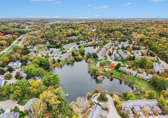 Listing Photo 1 - Condo for sale in building located at 669 Watersedge Dr, Ann Arbor, MI 48105