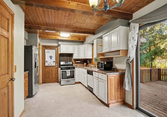 Photo 3 of Single family home for sale at 14905 Red Pine Dr NW, Kent City, MI 49330 | MLS# 65026055889 | Listing updated on 2026-10-29