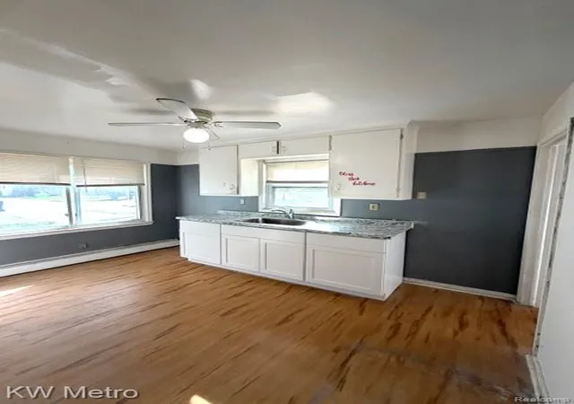 Photo 4 of Single family home for sale at 27459 Park Ct, Madison Heights, MI 48071 | MLS# 20261085545 | Listing updated on 2026-10-29