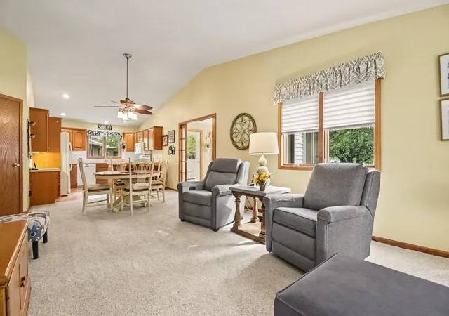 Listing Photo 4 - Condo for sale in building located at 6532 Leisure Creek Dr SE, Caledonia, MI 49316