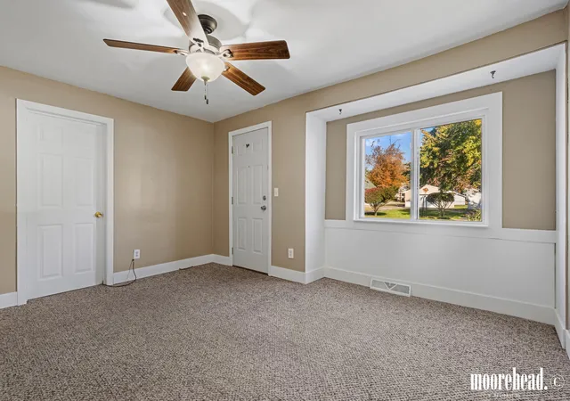 Photo 2 of Single family home for sale at 834 35th Street SW, Wyoming, MI 49509 | MLS# 65026056183 | Listing updated on 2026-10-27