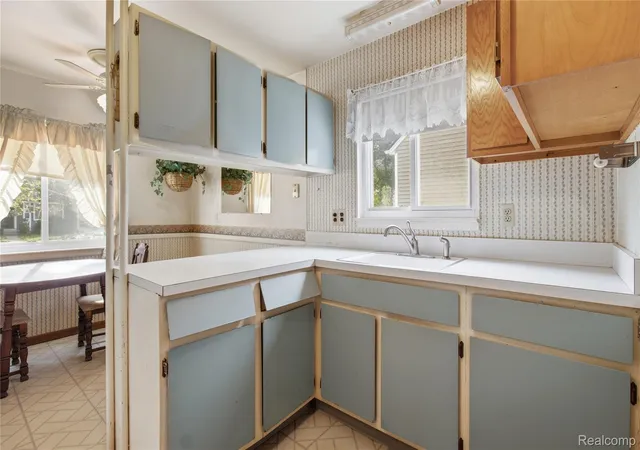 Photo 2 of Single family home for sale at 1605 Silman St, Ferndale, MI 48220 | MLS# 20261085774 | Listing updated on 2026-10-28