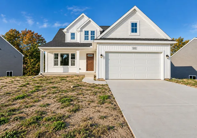 Photo 1 of Single family home for sale at 5555 Mammoth Dr SE, Caledonia, MI 49316 | MLS# 65026056245 | Listing updated on 2026-10-27