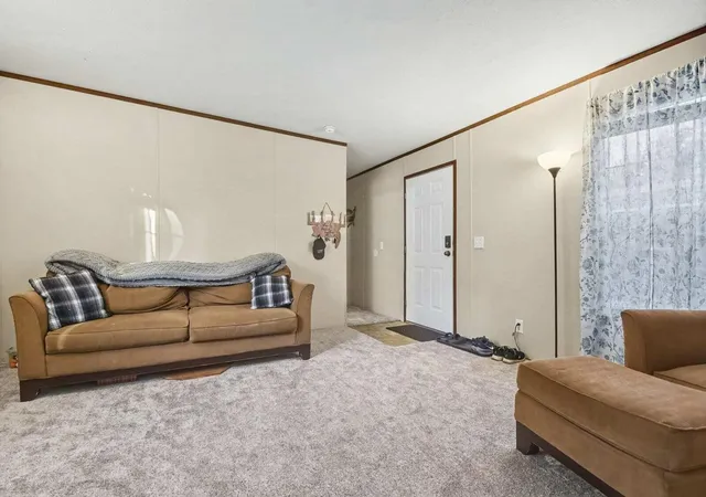 Photo 3 of Single family home for sale at 6108 Skipton Dr SW, Grand Rapids, MI 49548 | MLS# 65026056297 | Listing updated on 2026-10-28