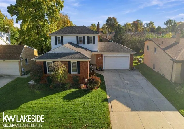 Photo 1 of Sale Pending at 19016 Spindler St, Eastpointe City Macomb, MI 48021 | MLS# 58050225724 | Listing updated on 2026-10-29