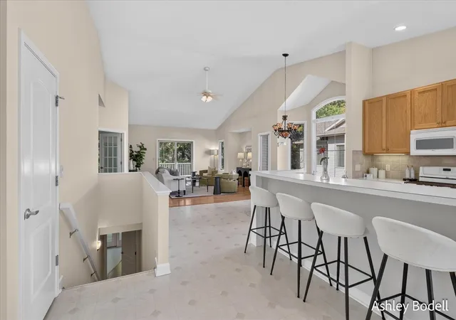 Listing Photo 4 - Condo for sale in building located at 4349 Willow Ln Dr NE, Grand Rapids, MI 49525