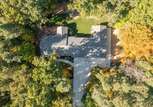 Photo 4 of Single family home for sale at 11205 Discovery Woods Dr, Greenville, MI 48838 | MLS# 65026056688 | Listing updated on 2026-10-29