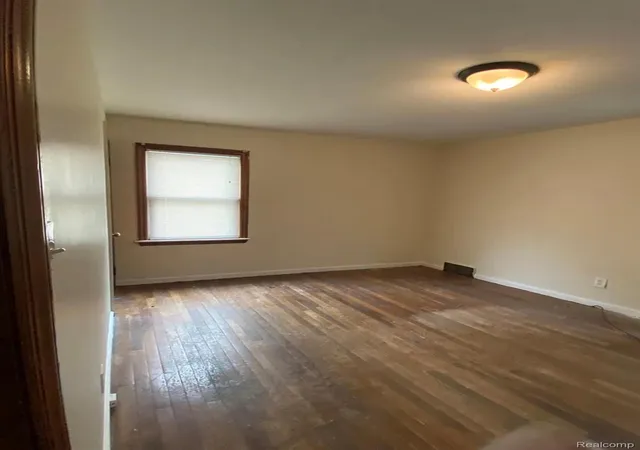Photo 1 of Sale Pending at 18700 Kingsville St E, Harper Woods, MI 48225 | MLS# 20261086391 | Listing updated on 2026-10-30